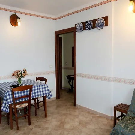 Apartment Locazione Turistica Geranio *